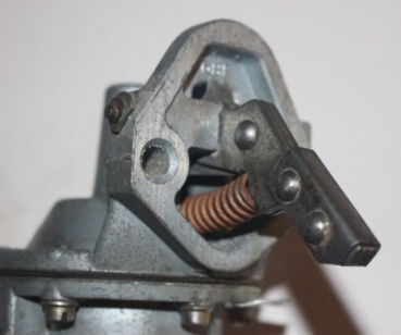 Benzinpumpe Ford 1960-70 144 177cui 6 Zylinder NOS 6491